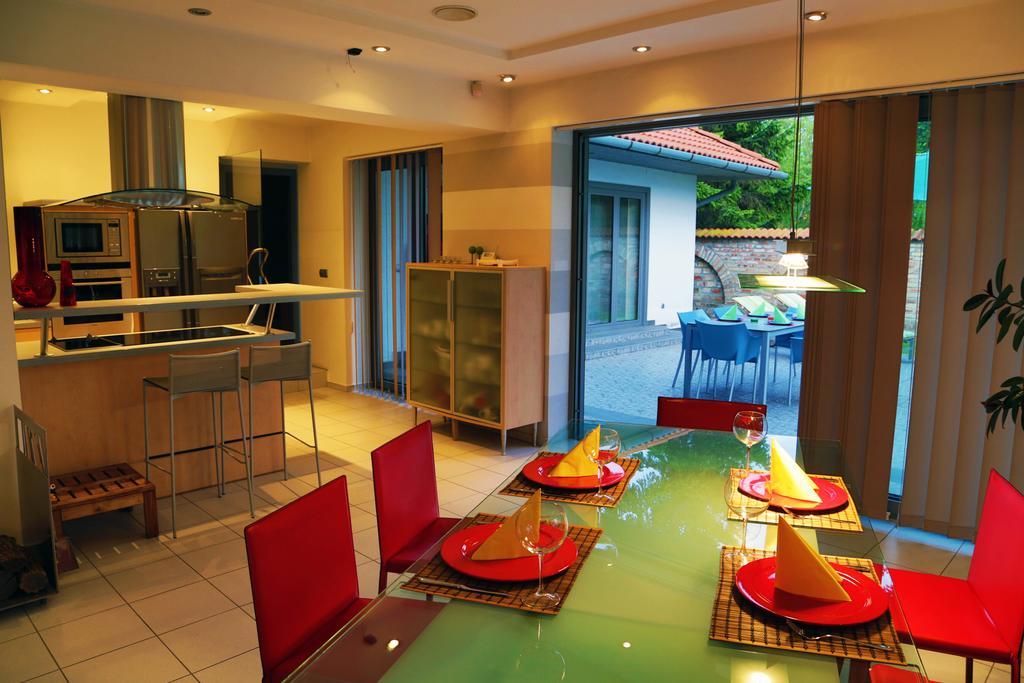 Villa Hajnal Nyaralohaz Balatonfenyves Exterior foto
